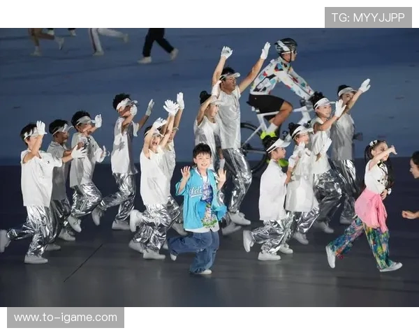 成都街舞队在世界攀岩锦标赛中的奋斗与突破之路揭秘