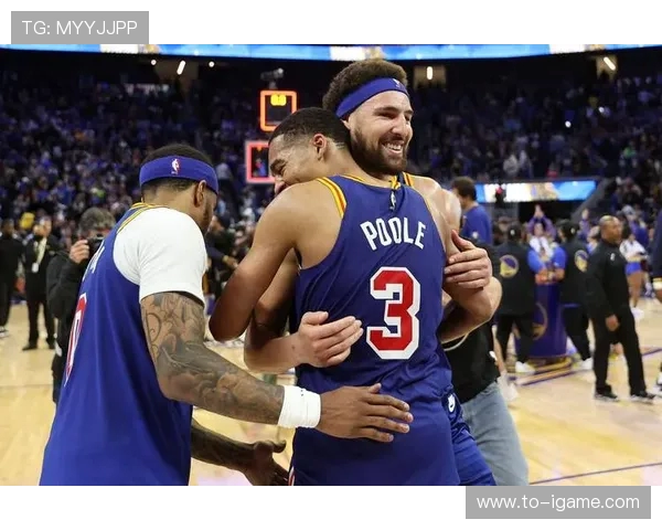 勇士与掘金精彩对决直播吧全程追踪分析与评论